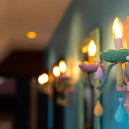 Boutique By Roy アパート