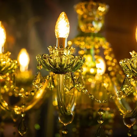 Boutique By Roy Oberhausen