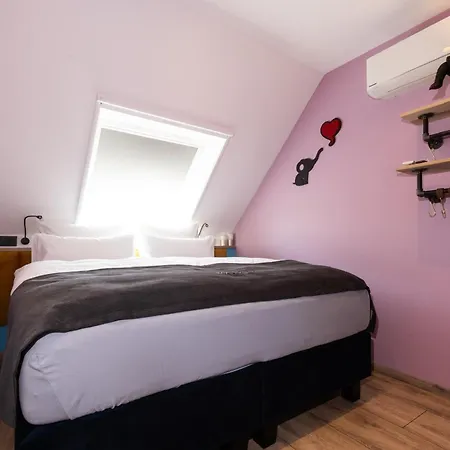 Apartman Boutique By Roy Oberhausen