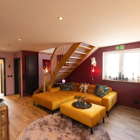 Appartement Boutique By Roy Oberhausen (North Rhine-Westphalia)