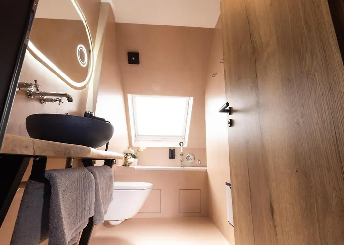 Boutique By Roy Lejlighed