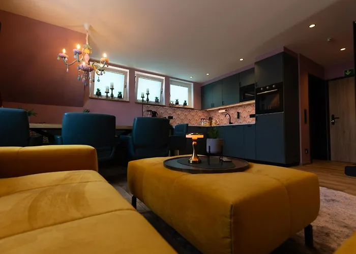 Boutique By Roy Oberhausen (North Rhine-Westphalia)